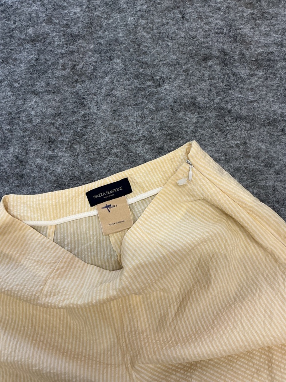 Piazza Sempione Light Cream & Yellow Striped Trousers Best Fits Size 26 - Picture 2 of 5